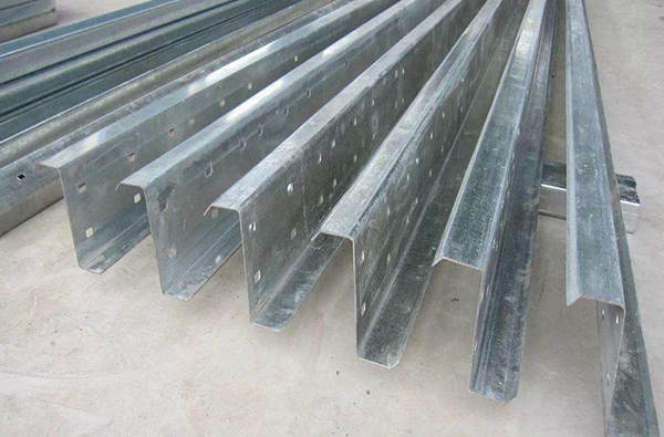 Z型鋼 Z型鋼